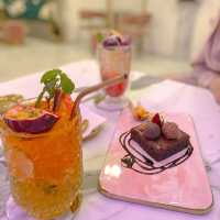  Isara Hotel and Cafe Phuket ☕️