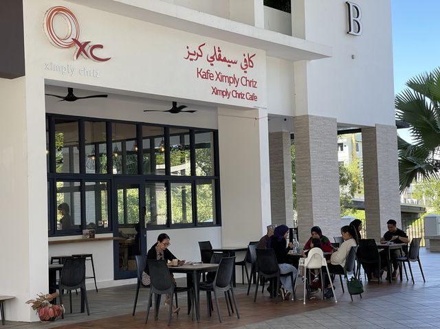 Ximply Chriz Cafe, Brunei 