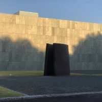 豊田市美術館