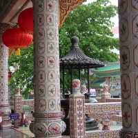 วัดจีนใจกลางเมือง ห า ด ใ ห ญ่ | วัดฉือฉาง🏮☁️✨
