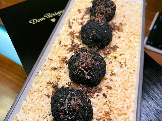 강남구청역 PDR P