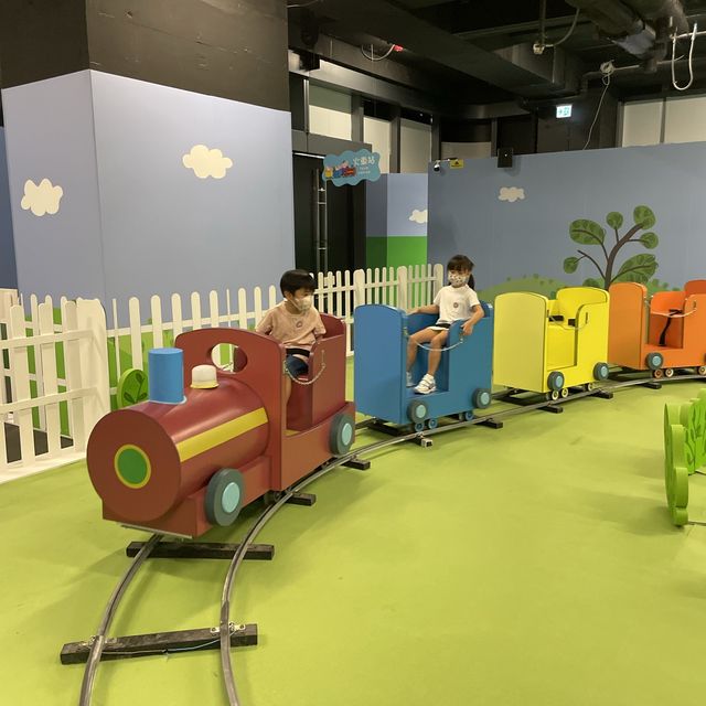 Peppa Pig’s Happy Day Interactive Play