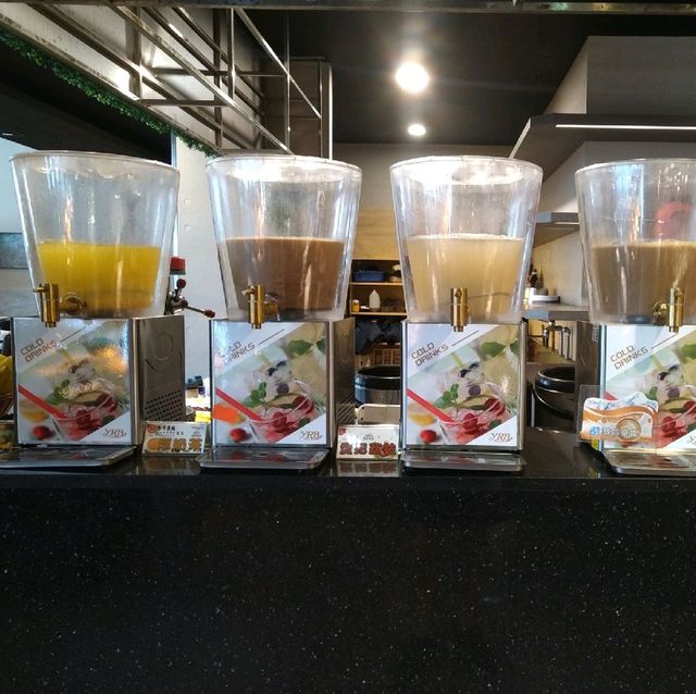 平價美味的自助火鍋吃到飽---千葉火鍋 平價美味的自助火鍋吃到飽---千葉火鍋
