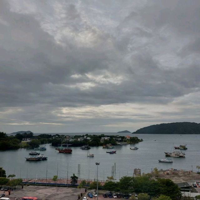 Sunsade Coctail With Seaview