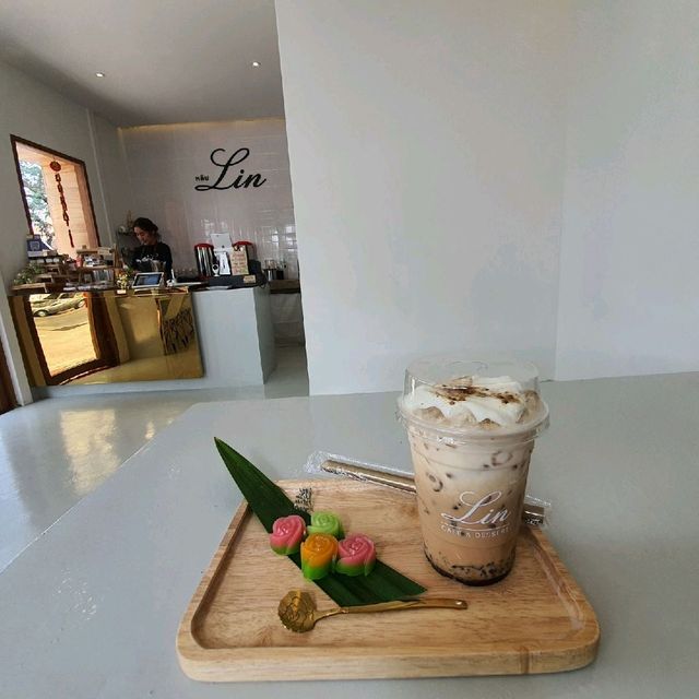 Lin Cafe & Dessert (Lin Cafe and Dessert) 