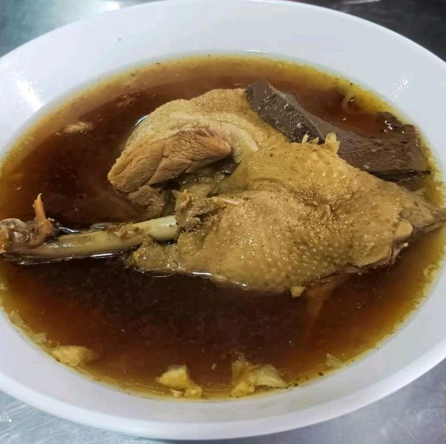 เป็ดพะโล้นายหนับ