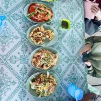 Delicious Seafood in Batam? Kelong Mak Uteh!