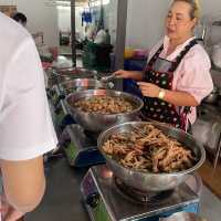 ก๋วยเตี๋ยวไก่บุฟเฟ่59บาท