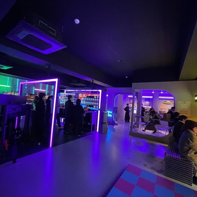 강남역 금성오락실 팝업스토어