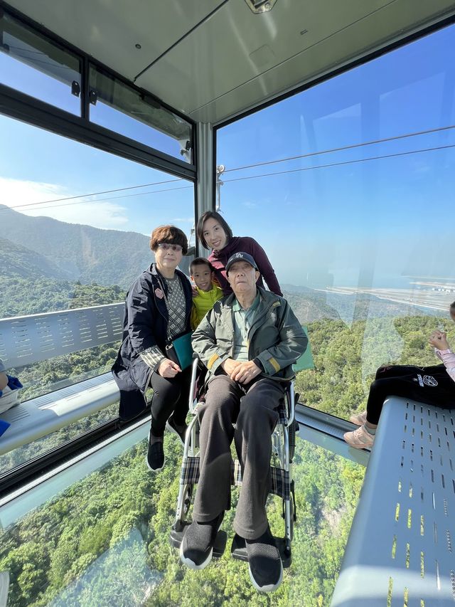 全新體驗昂坪360全景纜車Crystal+ 