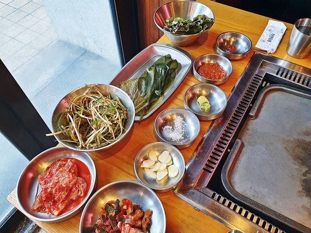 용산 돼지고기 맛집. 제주아방