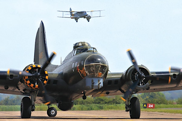 Duxford Summer Air Show Coach Trip from Sitingbourne | 3 Central Ave