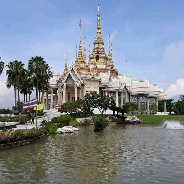 “วัดสรพงษ์” จ.นครราชสีมา