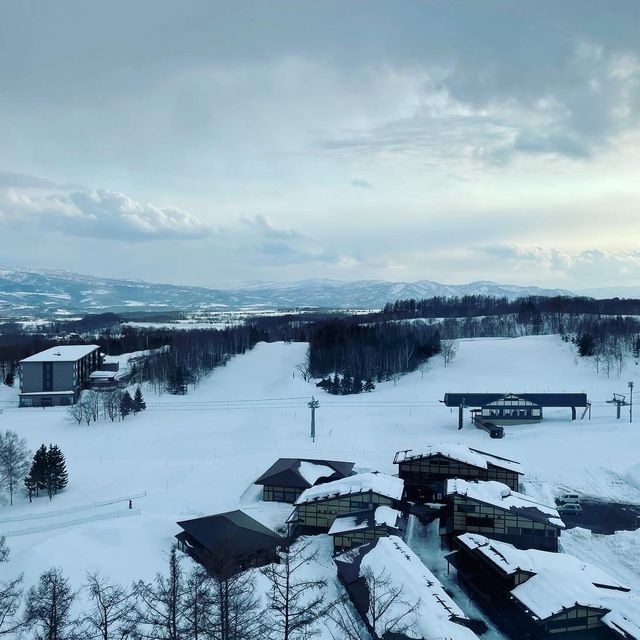 日本で唯一！スキー場直結Hiltonホテル！