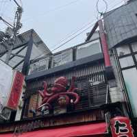 大阪南の戎橋筋商店街！