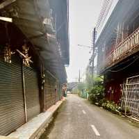 ขี่มอเตอร์ไซค์ถ่ายรูป|ชุมชนคลองบางพระ|ตราด