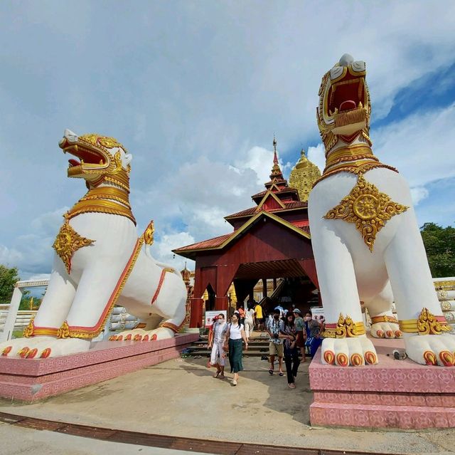 เจดีย์พุทธคยา เมืองสังขละบุรี