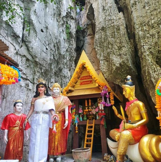 __🪞__แอบมาส่องกระจกนางยักษ์__🪞__
