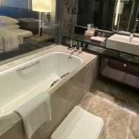 ROYAL PLAZA HOTEL