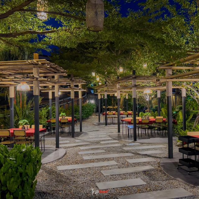 ร้านนั่งชิลยามเย็น BeerGarden พัทยา