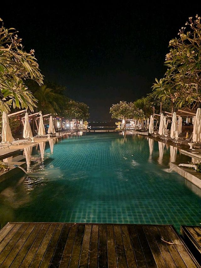 Crimson Resort and Spa