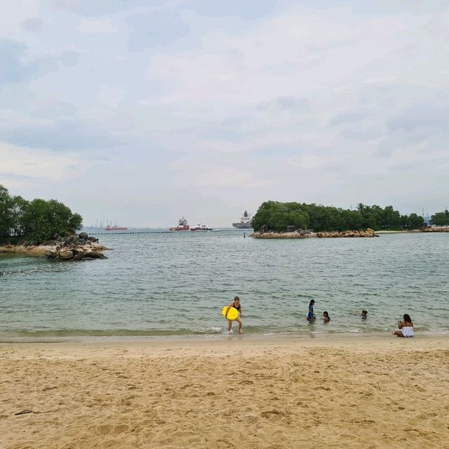 SILOSO BEACH WALK SENTOSA