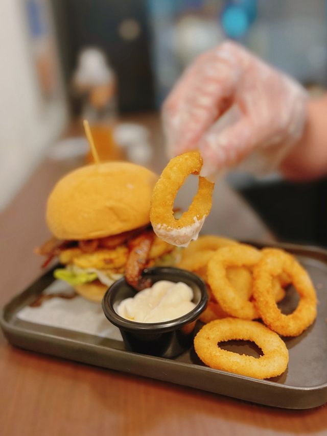 用心小店巨型🍔