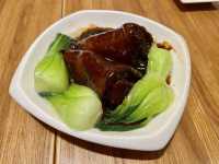 青衣上海菜必食元蹄