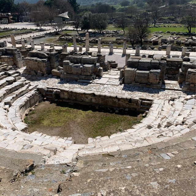 get lost in the lost city of Ephesus