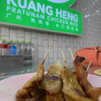 Pratunam: Eat, Shop, Massage, Repeat!