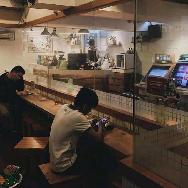 MIDORI COFFE MENTENG JAKARTA