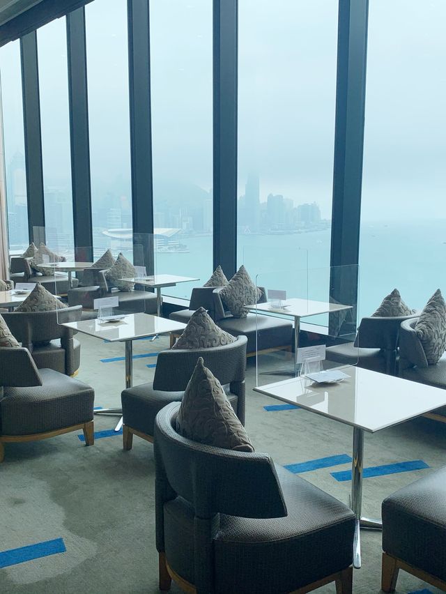 港島海逸君綽酒店半海景房間