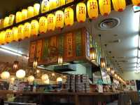 一際目立つ串かつのお店