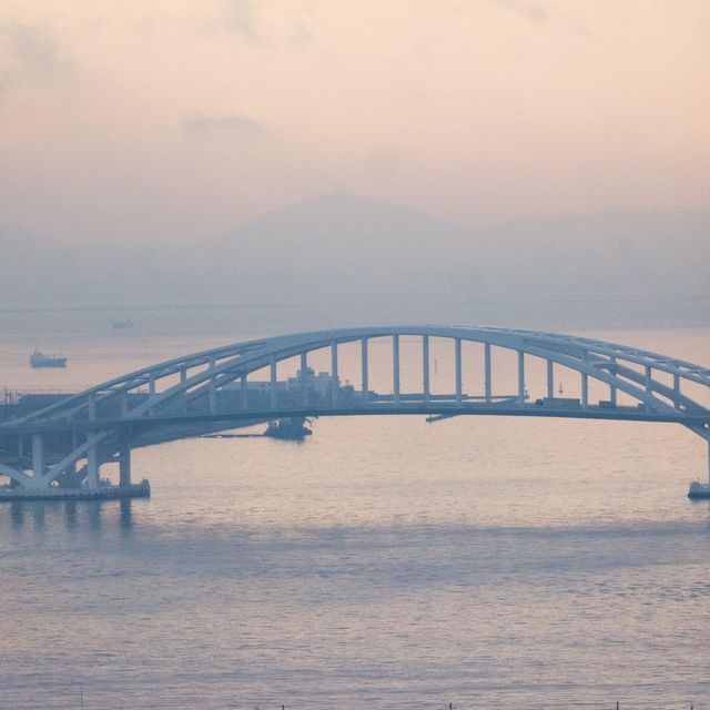 เดินเล่นรอบๆ ท่าเรือโอซาก้า