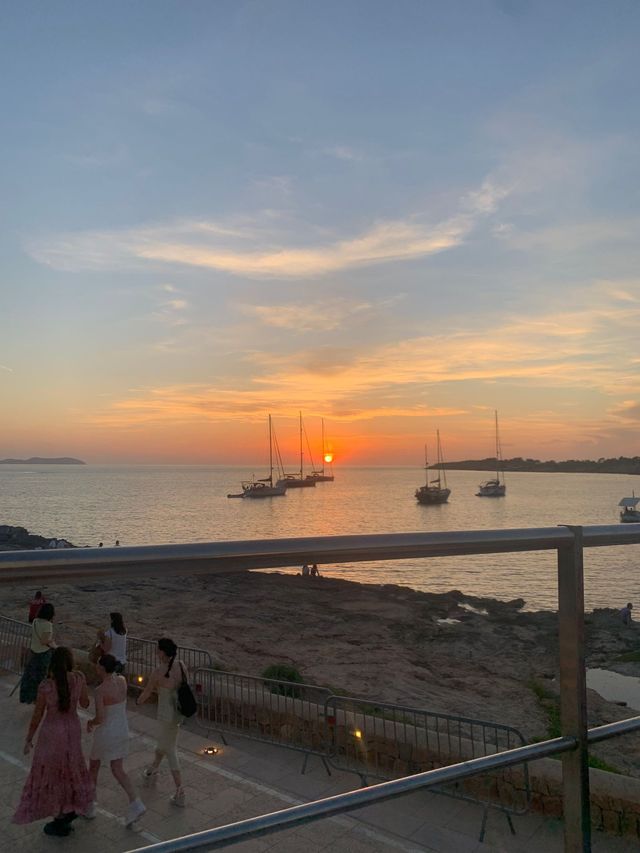 西班牙🇪🇸Ibiza島自由行攻略 美景海灘+日落❤️