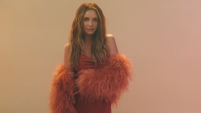 Carly Pearce - Pre-Show Performance Upgrade 2024 (Belmont Park - Long Island) | UBS Arena