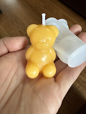 DIY Candles ~ Pour & Pull ~ Baby Bear 10:30am | Honeybee Centre