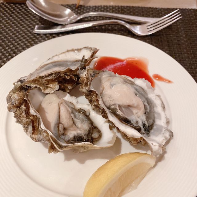 可以飲啤酒既自助餐.萬麗海景酒店