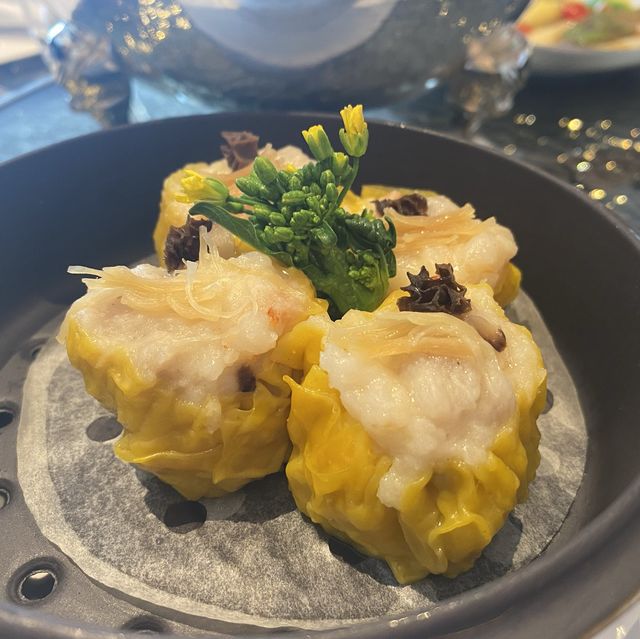 【🦁下一間會擇星既中菜？】望住海景嘆美食+ 睇藝術品！