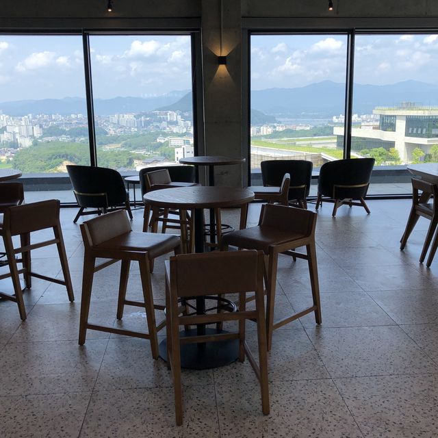 춘천의 구봉산 스타벅스는 꼭 가보세요☕