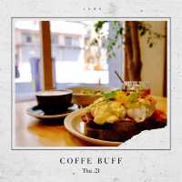 簡約木系中式Cafe