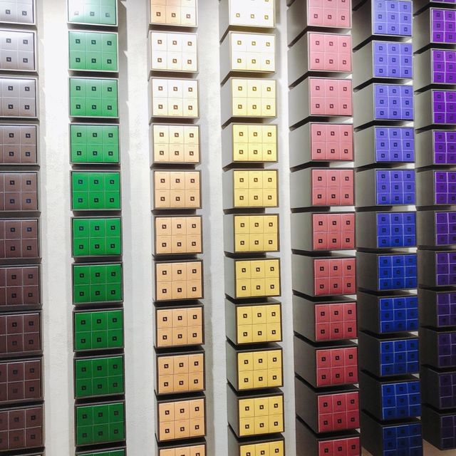 喝杯咖啡☕️ NESPRESSO Shin Kong Mitsukoshi Taipei Xinyi A11 Store NESPRESSO 新光三越台北信義新天地A11新概念精品店