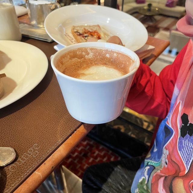 知名亞洲海南雞飯，文華東方酒店cafe causette 