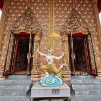 กราบสักการะหลวงพ่อพูล วัดไผ่ล้อม 