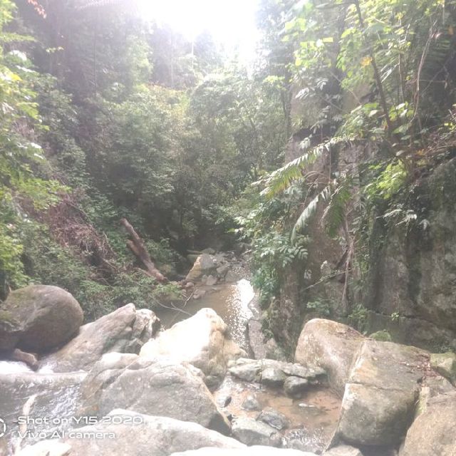 อุทยานแห่งชาติน้ำตกทรายขาว จังหวัดปัตตานี  