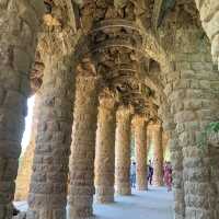Park Guell ไม่ได้จองมา ไม่ได้เข้าด้านในนะ
