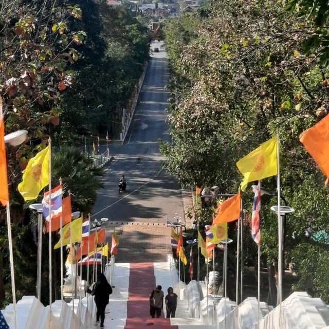 พระธาตุช่อแฮ จังหวัดเล็กๆในเมืองเหนือ