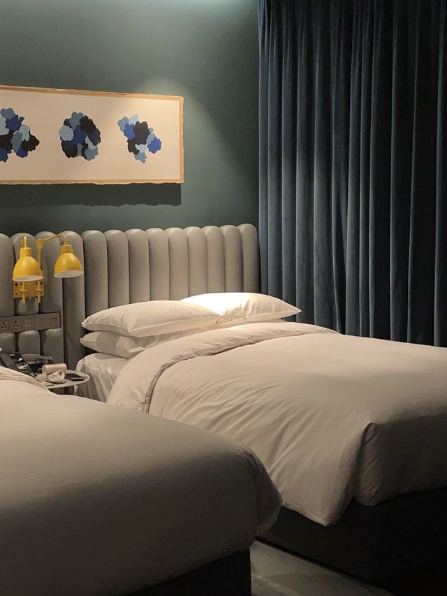 홍대에서 친구들과 모여 파티하기 좋은 호텔 ‘라이즈 오토그래프 컬렉션’🏨