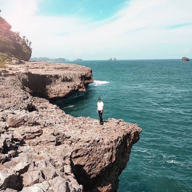 PANTAI WATU LEPEK, MALANG