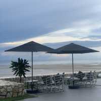 Siam Beach Resort หัวหิน เดิน 10 ก้าวลงชายหาด